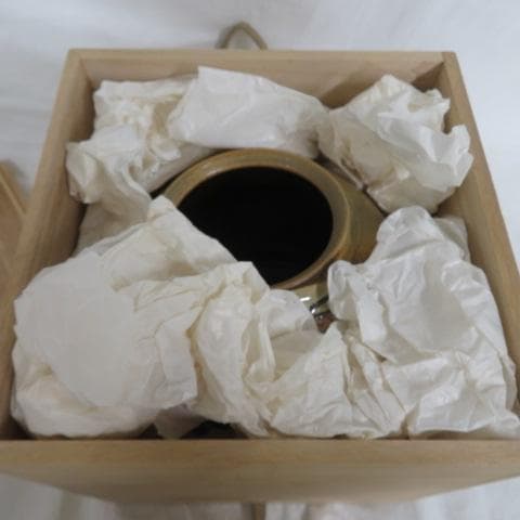 力石俊二 花瓶 色絵桜文花瓶 共箱付 未使用品