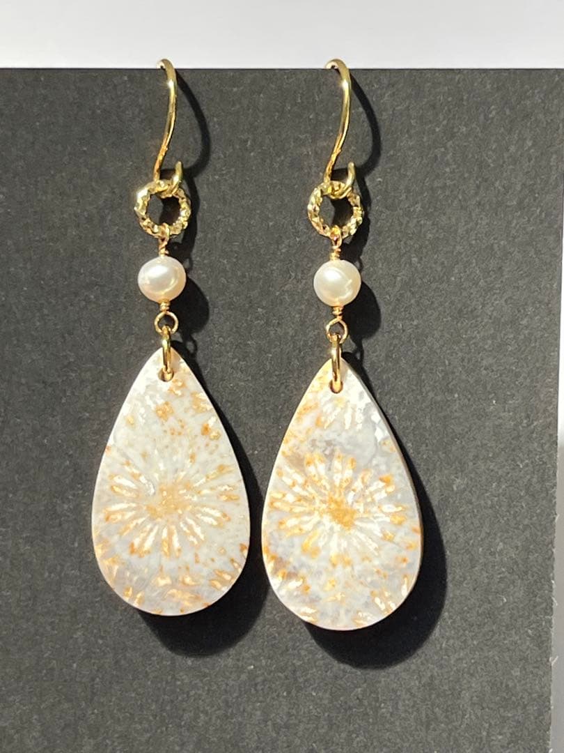 14kgf アンティークなフォッシルコーラル ピアス&ペンダントトップセット