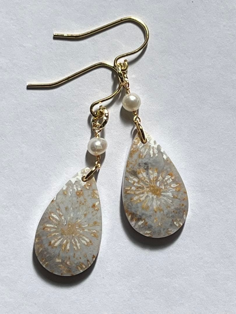 14kgf アンティークなフォッシルコーラル ピアス&ペンダントトップセット