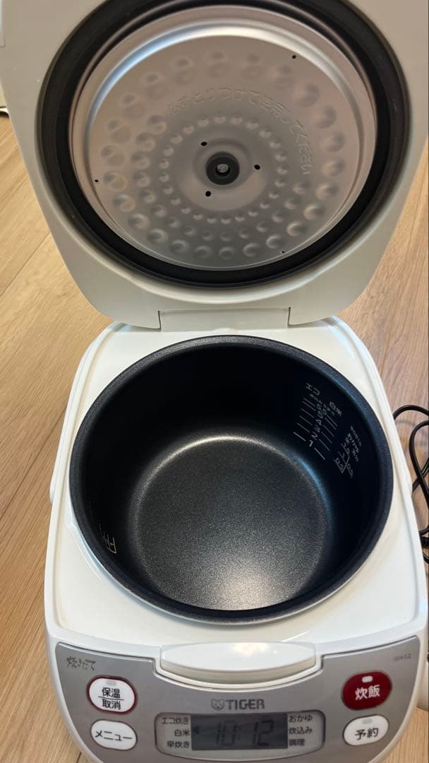 タイガー　TIGER炊飯器 JBH-G102W