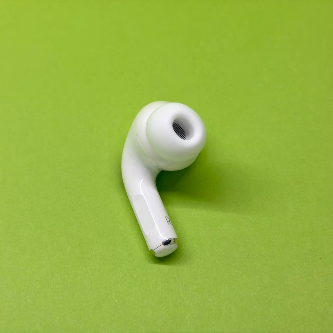 純正 AirPods Pro 第2世代 USB-C右イヤホン 114