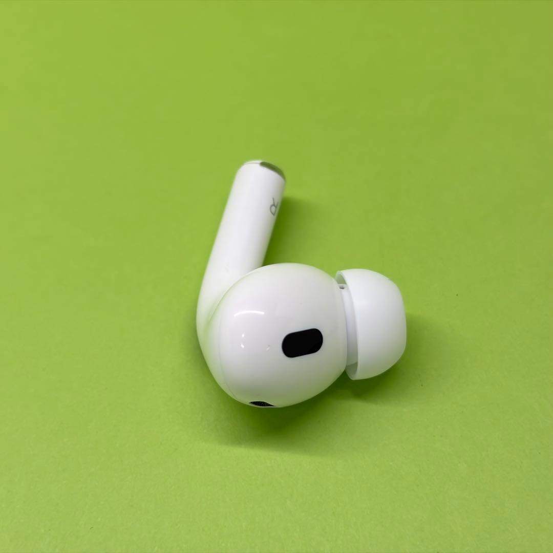 純正 AirPods Pro 第2世代 USB-C右イヤホン 114