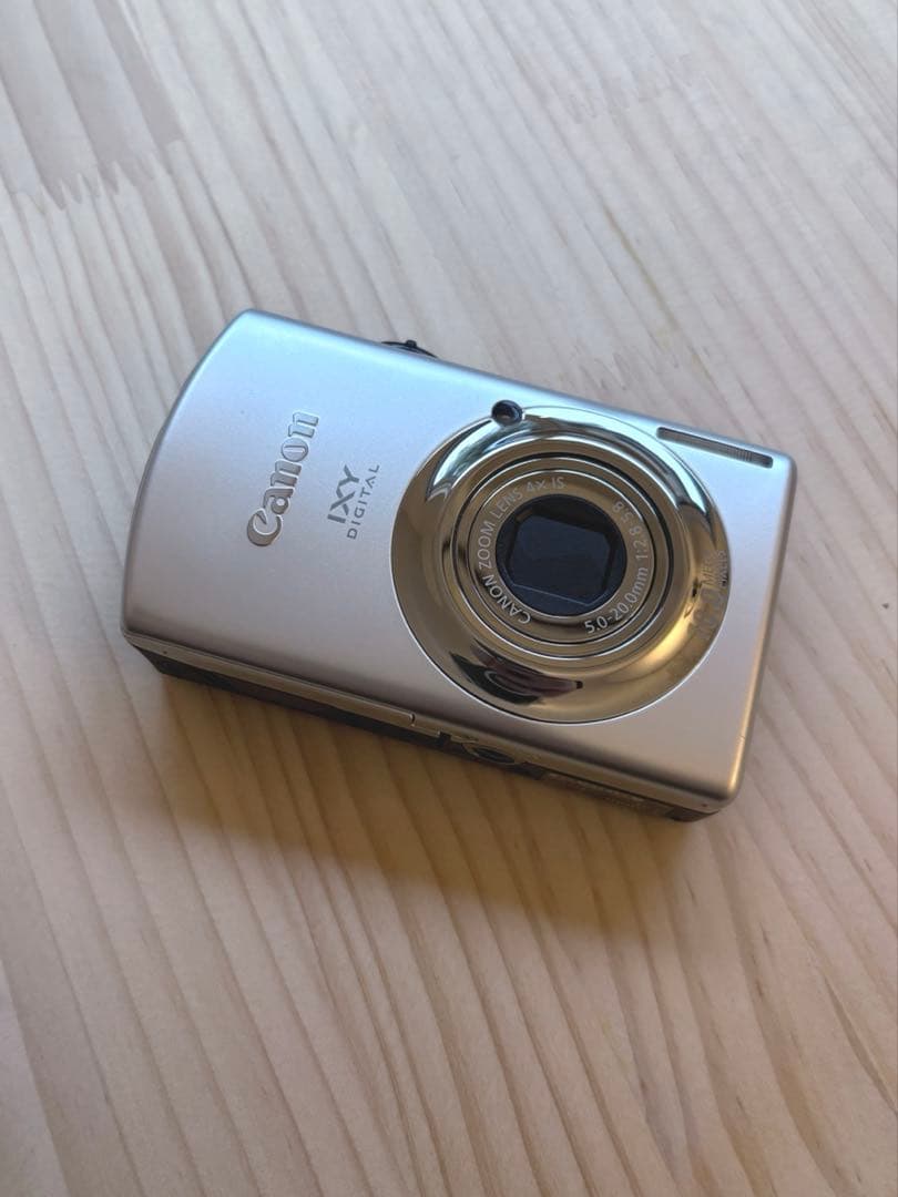 極美品 Canon キャノン IXY DIGITAL 920 IS シルバー