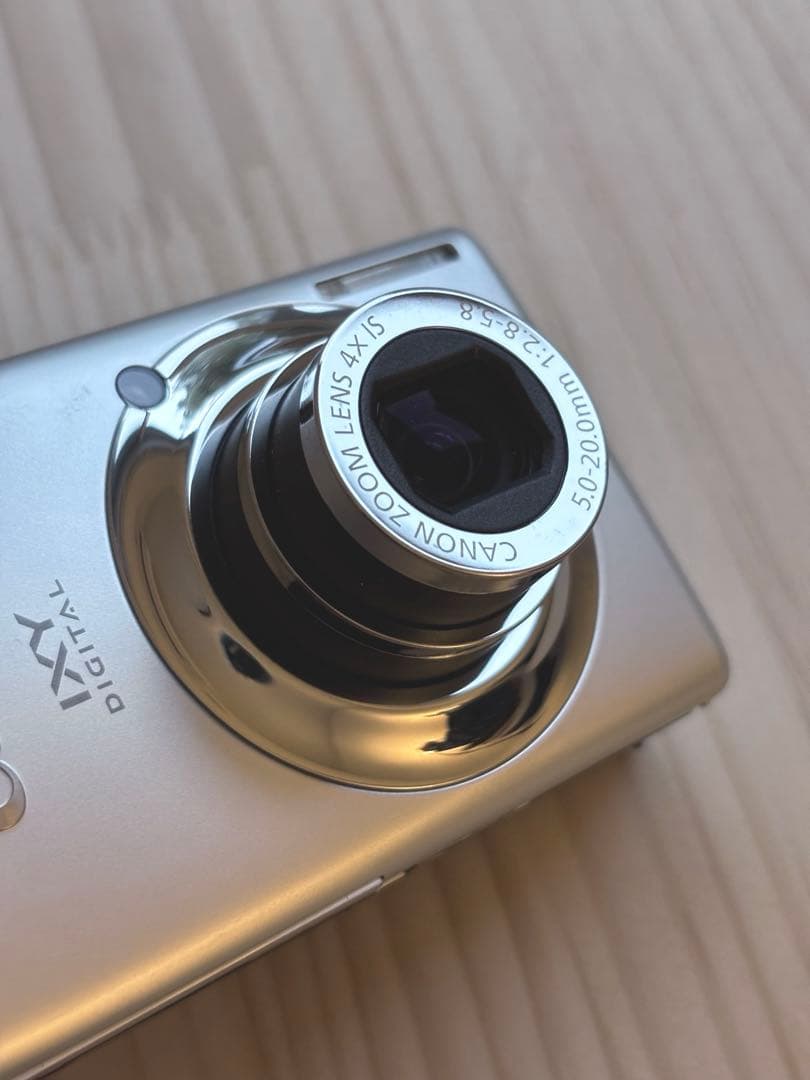 極美品 Canon キャノン IXY DIGITAL 920 IS シルバー