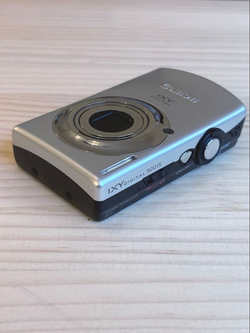 極美品 Canon キャノン IXY DIGITAL 920 IS シルバー