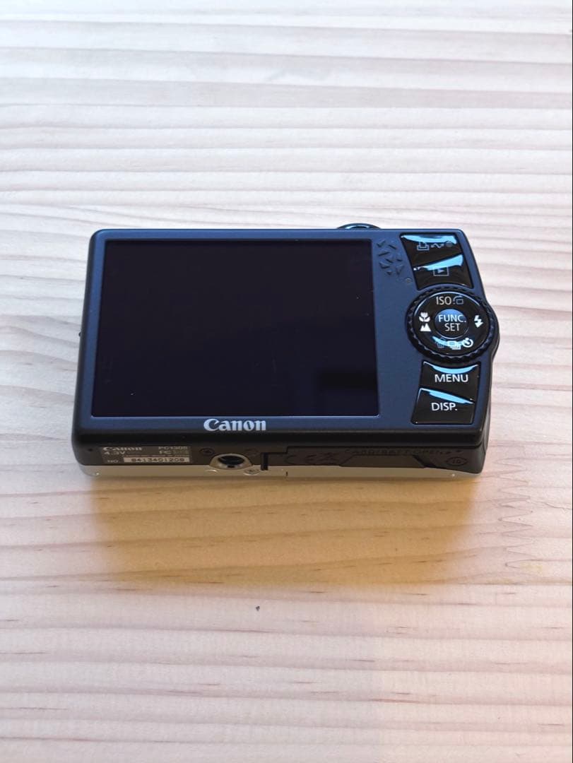 極美品 Canon キャノン IXY DIGITAL 920 IS シルバー