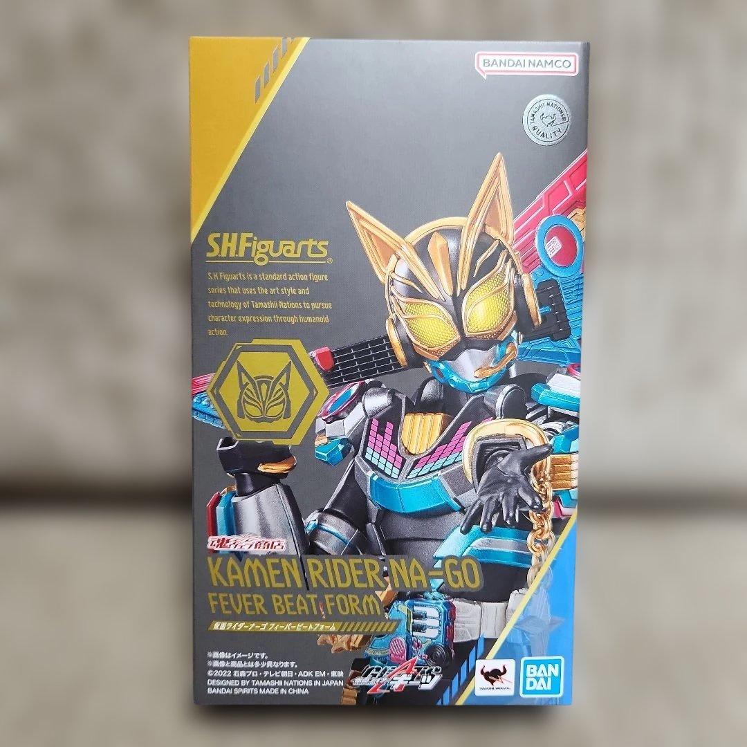 S.H.Figuarts 仮面ライダーナーゴ フィーバービートフォーム 「仮面…