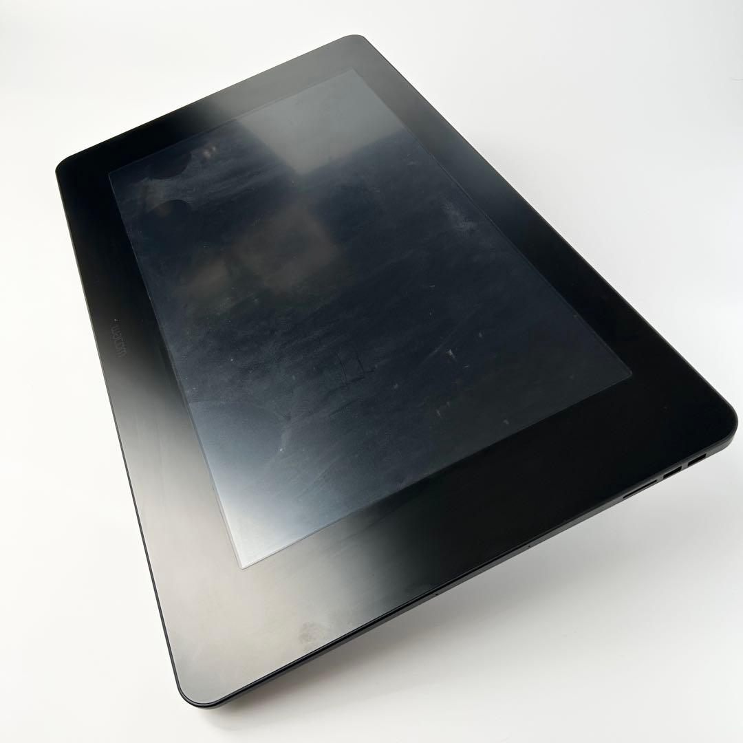 Wacom Cintiq Pro 24 替え芯180本以上のおまけ付き！