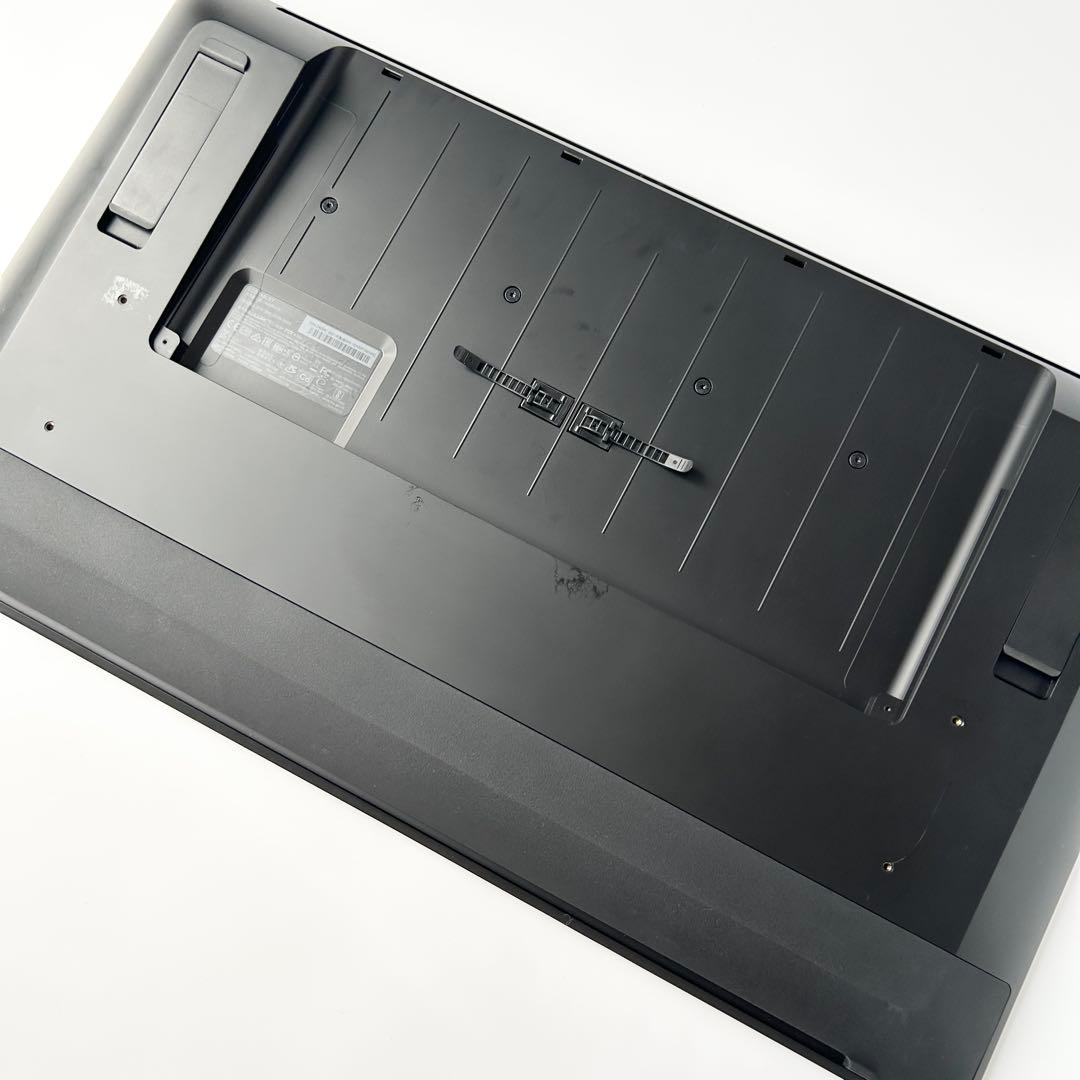 Wacom Cintiq Pro 24 替え芯180本以上のおまけ付き！