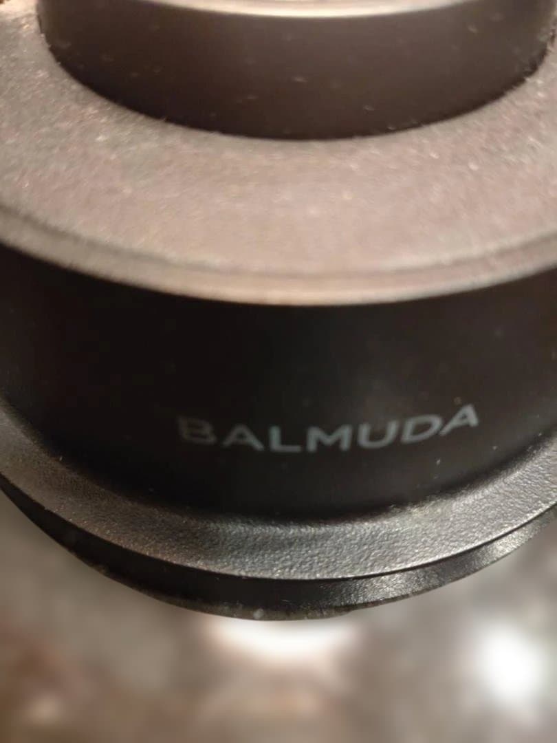 バルミューダ ザ・ランタン ポータブルLEDランタン ブラック L02A-BK