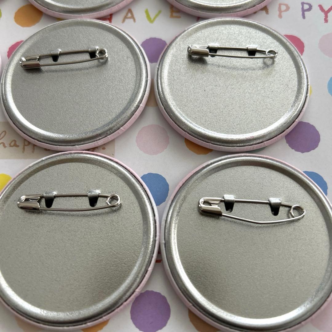 カラフルピーチ　サンリオ　缶バッジ　ゆあんくん12個