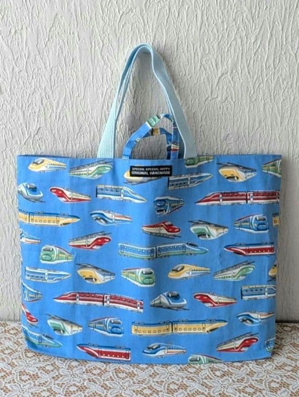 新幹線柄ブルー　入園 入学準備7点セット、男の子レッスンバッグ　給食袋、上靴入れ