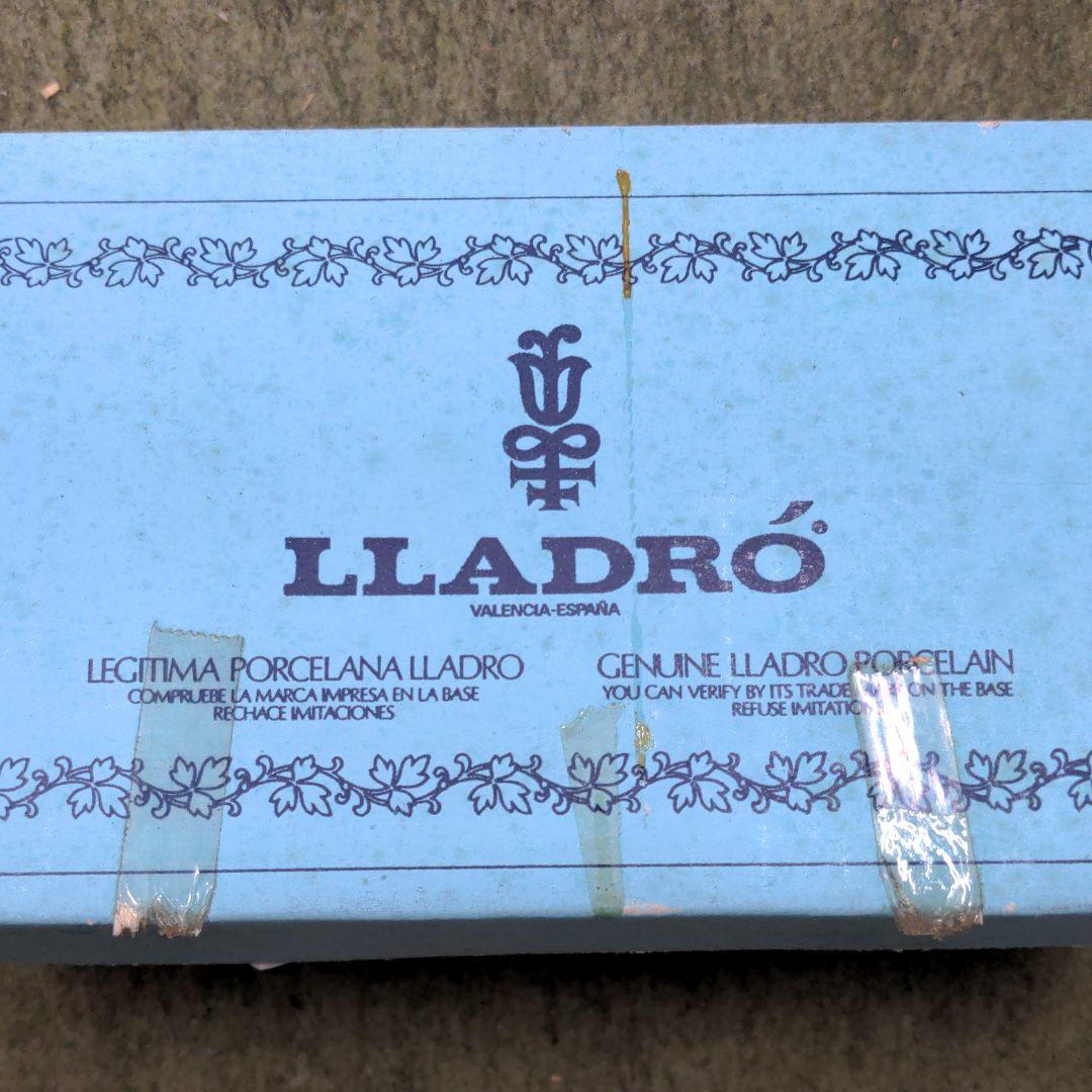 LIADRO リアドロ人形　陶器　置物　箱付き　人形