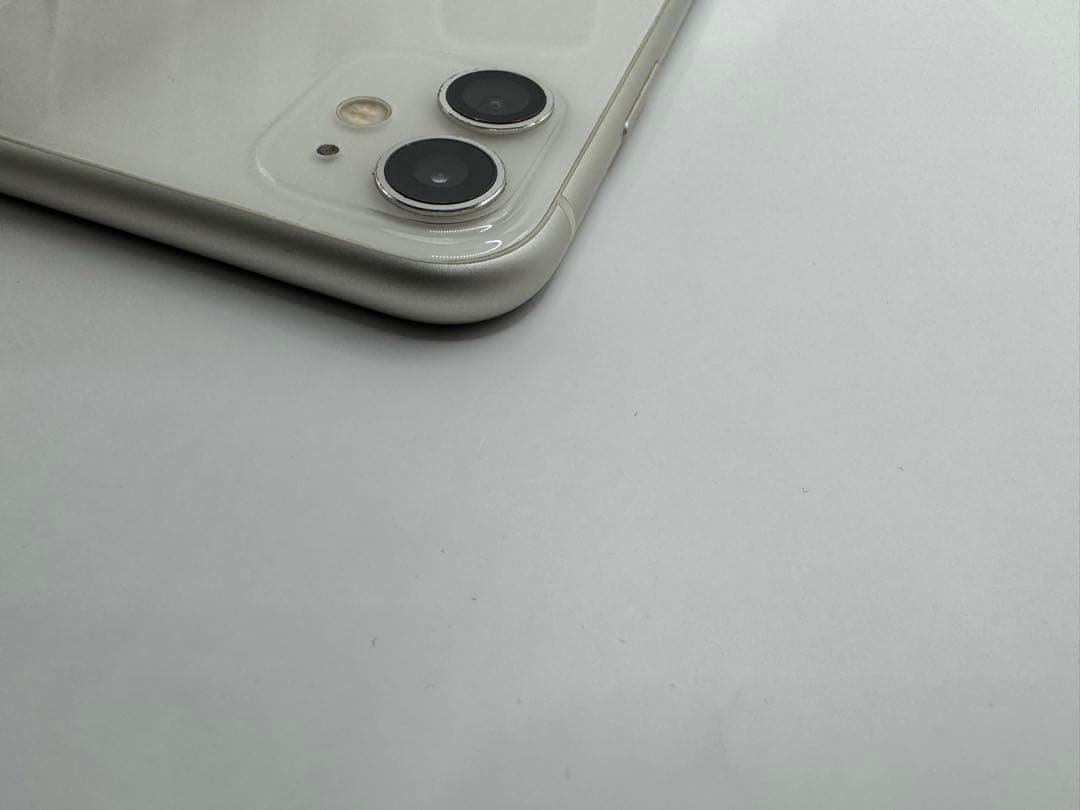 ◆Apple iPhone 11 128GB SIMフリー◆