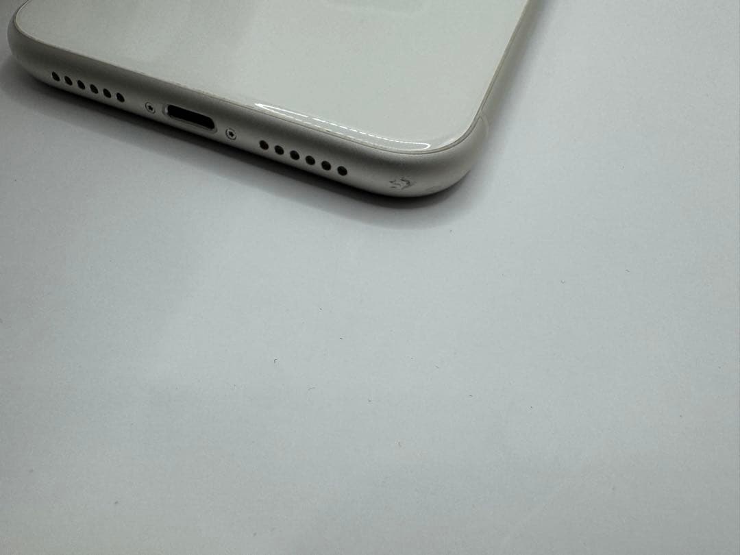 ◆Apple iPhone 11 128GB SIMフリー◆