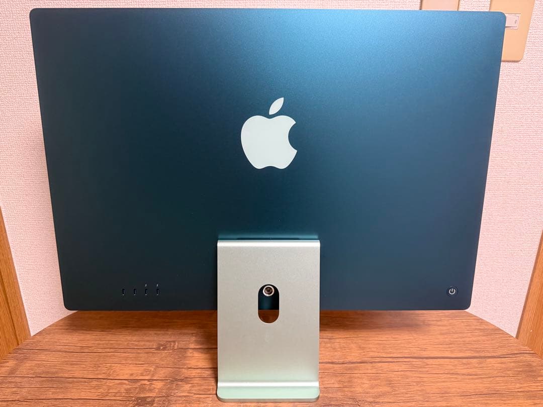 iMac（グリーン）M3 メモリ8GB/SSD256GB 24インチ