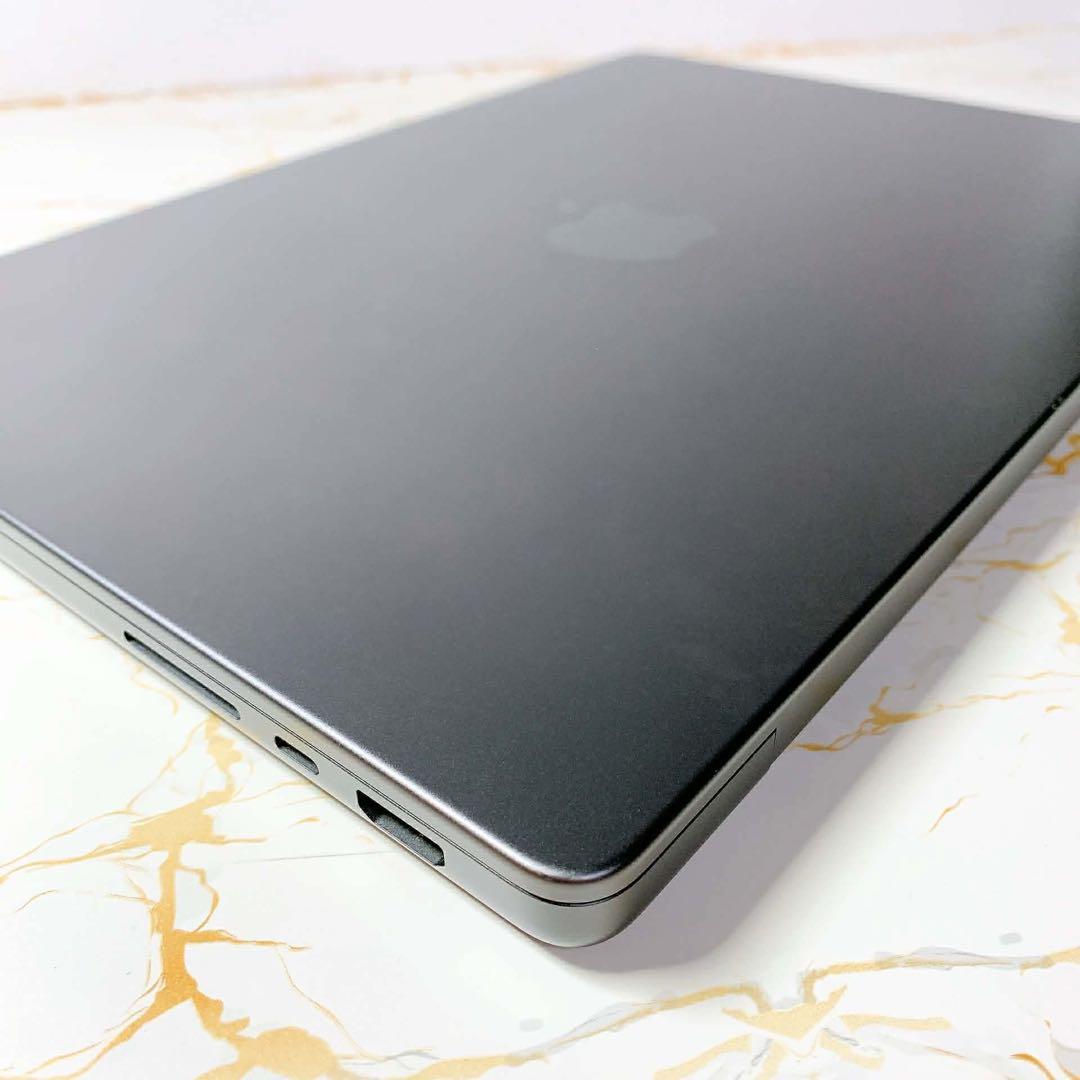 MacBook Pro 14インチ M3 pro 18GB 512GB