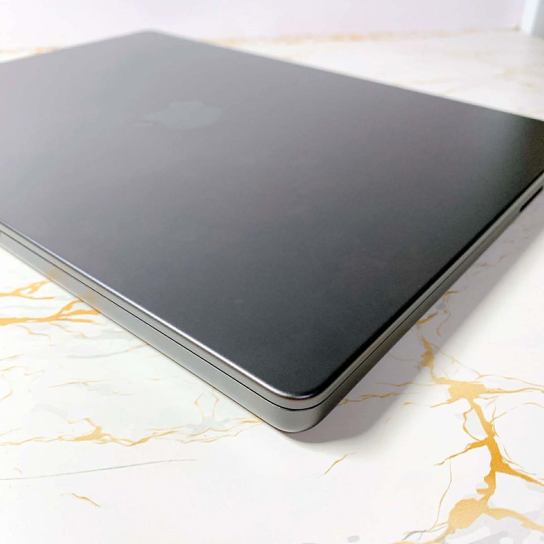 MacBook Pro 14インチ M3 pro 18GB 512GB