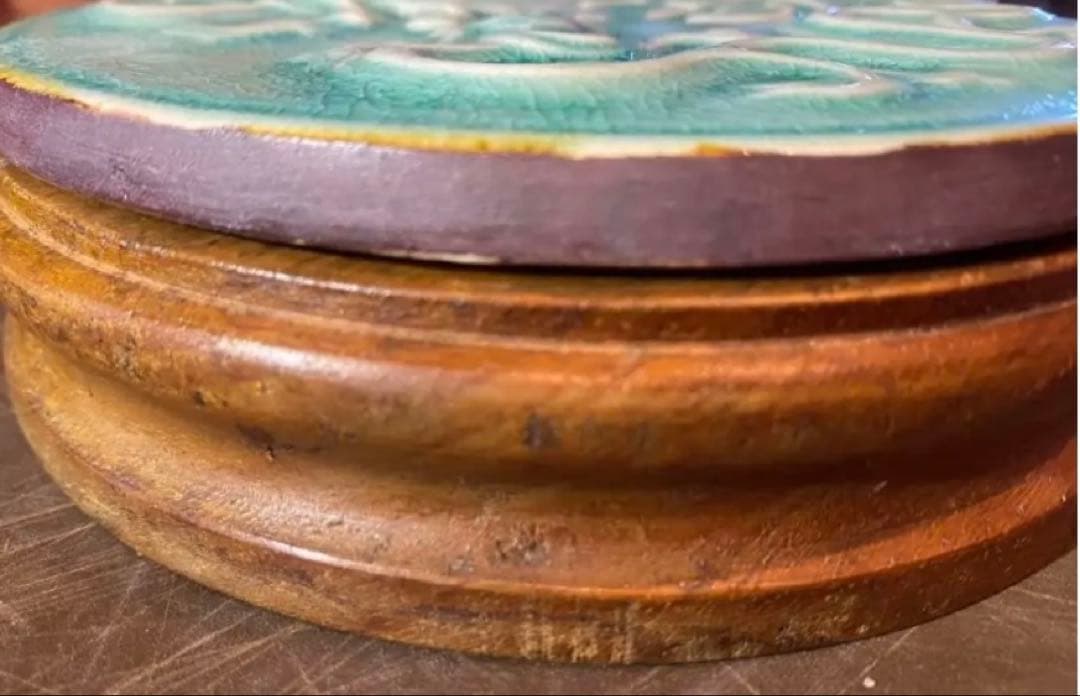 アンティーク・美品・中国青磁タイル龍・玉　鑑賞台座付・２点セット レア