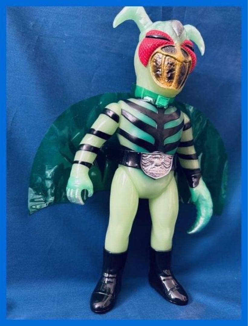★メディコム・トイ　東映レトロソフビ　仮面ライダー　カマキリ男（新色）美品！★