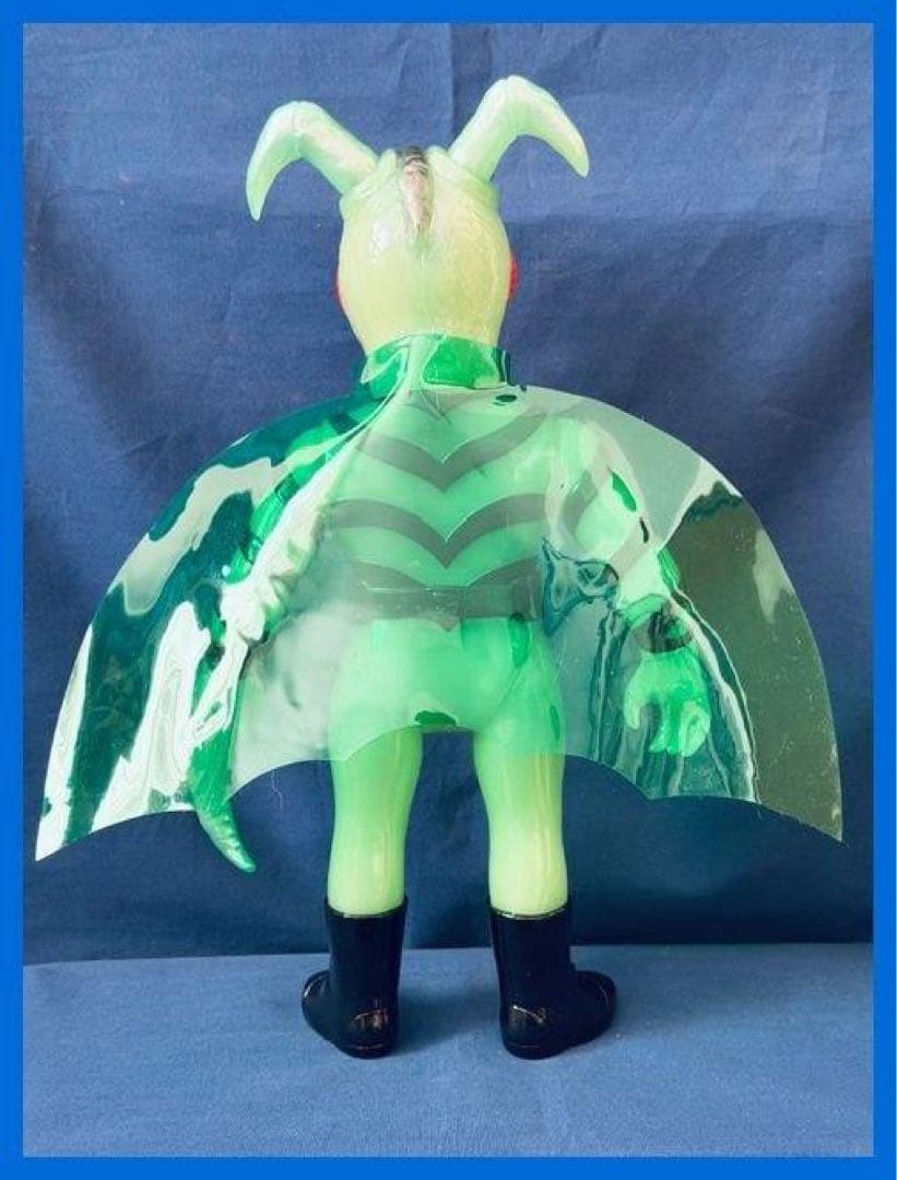 ★メディコム・トイ　東映レトロソフビ　仮面ライダー　カマキリ男（新色）美品！★