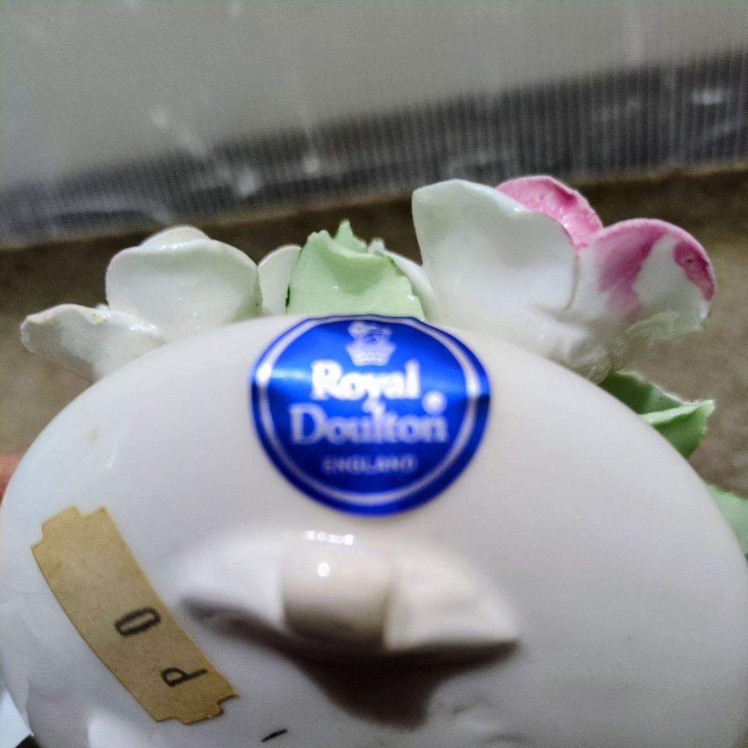 英国 ロイヤルドルトン　陶花(薔薇)