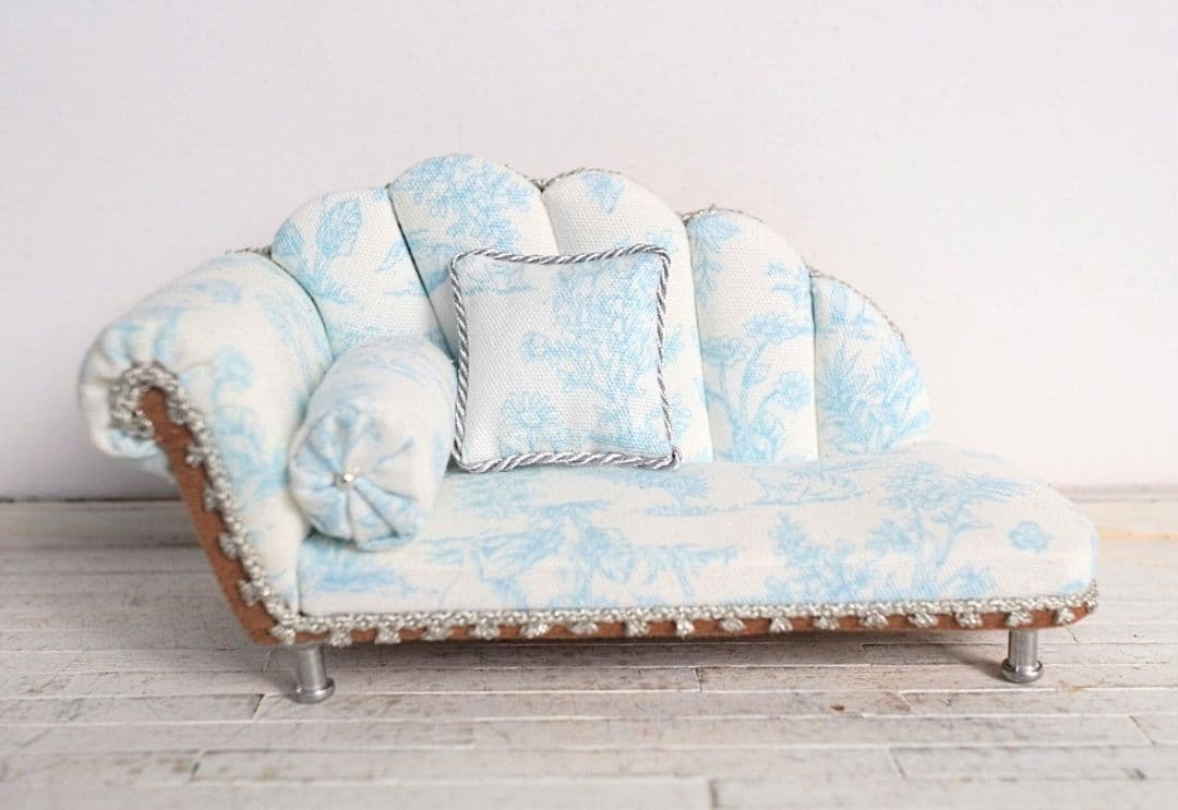 シズ❀ 1/12カウチソファ▪️1/8ウィングチェア3人用