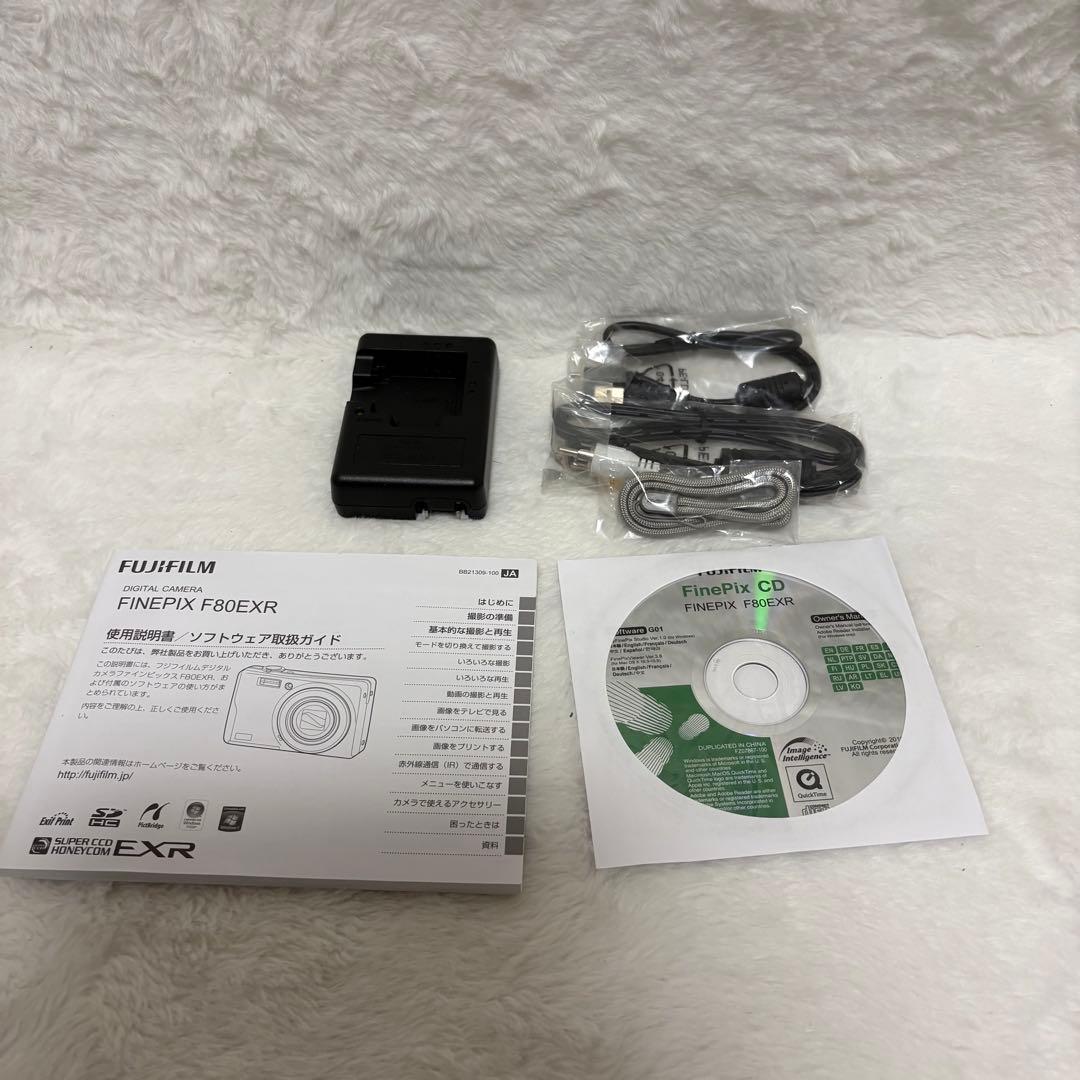 【美品】FUJIFILM FINEPIX F80EXR