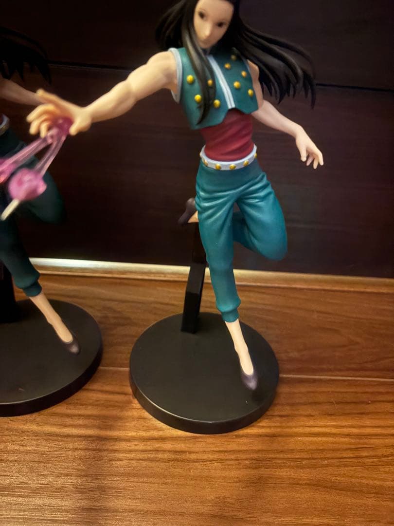 HUNTER×HUNTER イルミ フィギュア 缶バッジ まとめ売り アクスタ