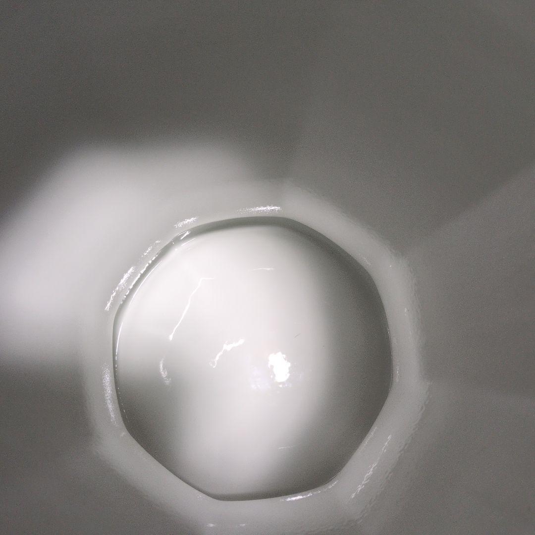 TKです。有田焼 神右衛門　染付山水図 　染付細密絵図花瓶 飾壺 古美術