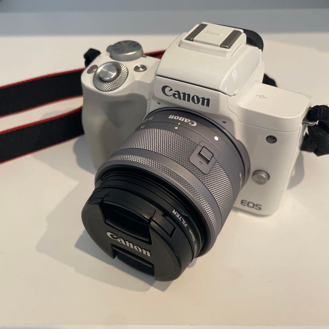 Canonミラーレス一眼カメラEOSKissM標準ズームレンズキット