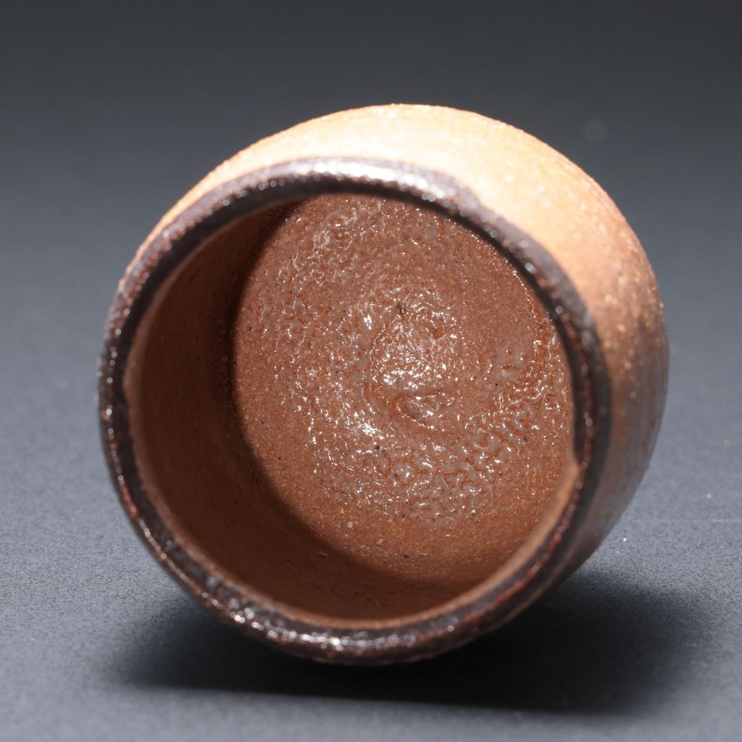 【ぐい呑・盃】 唐津　皮鯨ぐい呑み 徳沢守俊作　共箱　R1188ダU