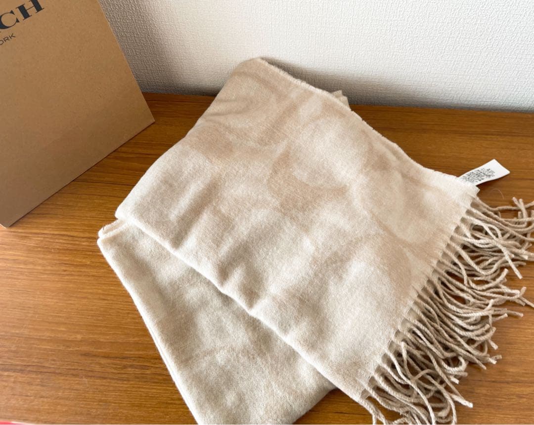 COACH コーチ シグネチャー マフラー ベージュ