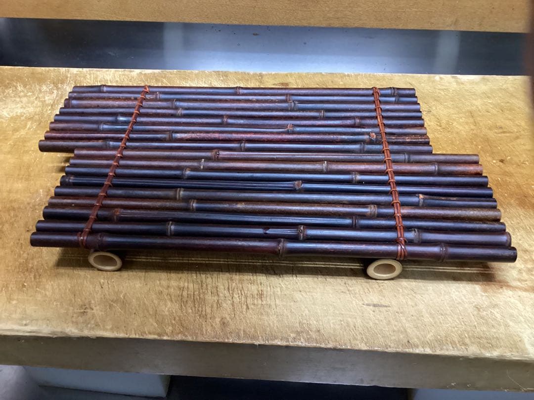 【極美品】職人の手作り黒竹盛台　大　1台　箱無し
