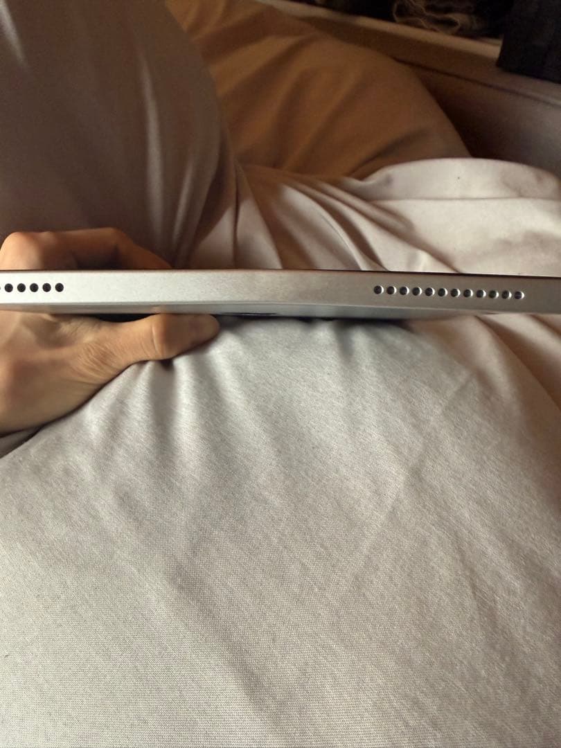 iPad シルバー 本体