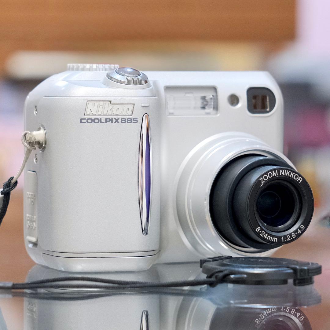 動作品 コンデジ 平成レトロ CCD Y2K Nikon COOLPIX 885