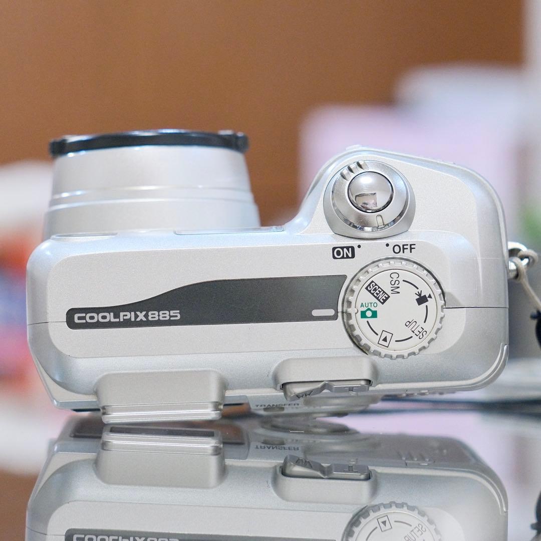 動作品 コンデジ 平成レトロ CCD Y2K Nikon COOLPIX 885