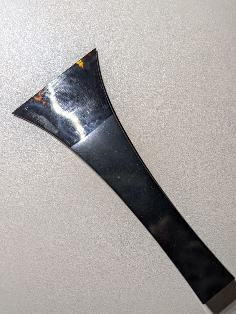 津軽三味線撥（バチ）黒　水牛台　中古