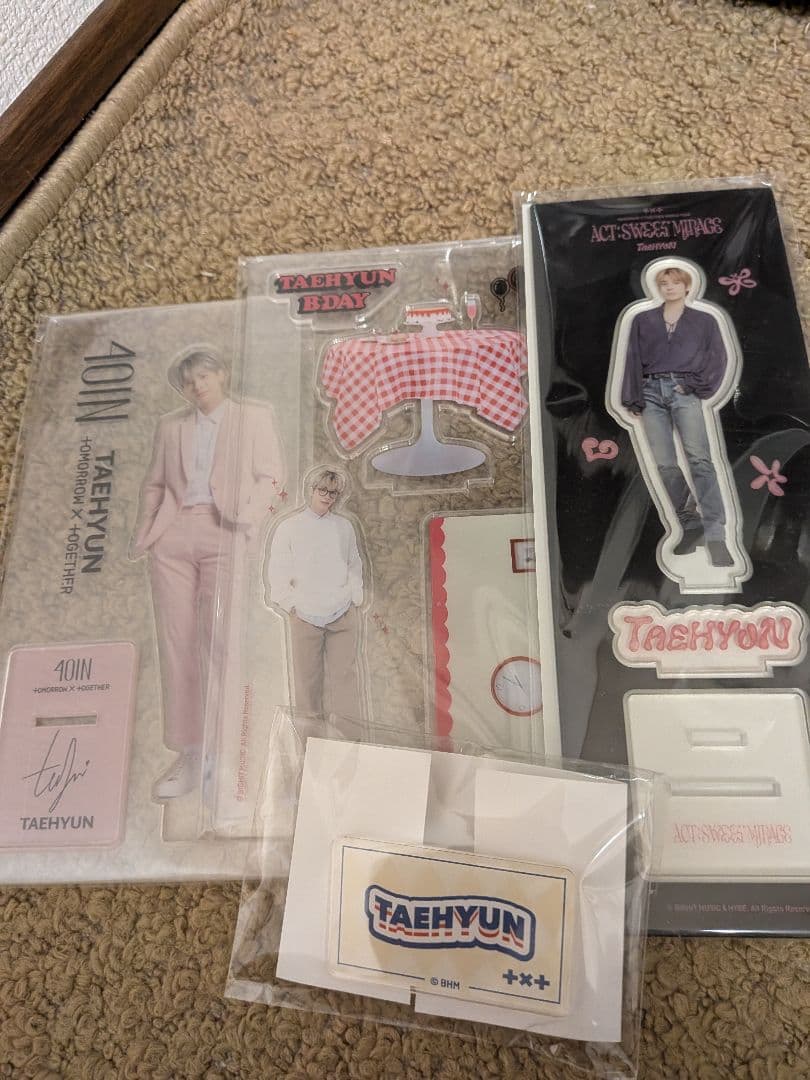 txt アクリルスタンド 缶バッチ　カンテヒョン　ボムギュ