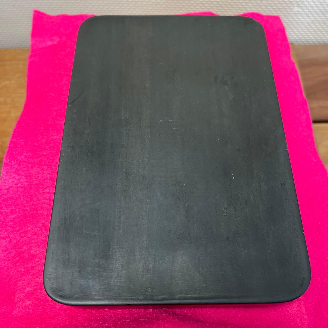 ⭕️雄勝硯　彫刻長方硯　石紋綺麗　四六寸　永寿松と海ねこを彫刻