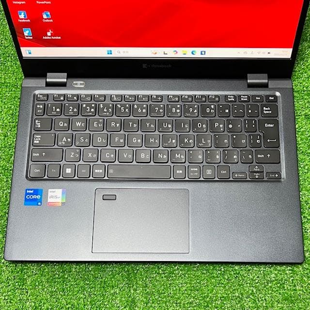 美品級《2022モデル》第11世代上級ハイスペック！dynabook G83