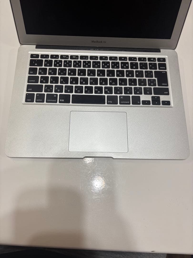 MacBook Air 13インチ / Core i5 / 初期化済み