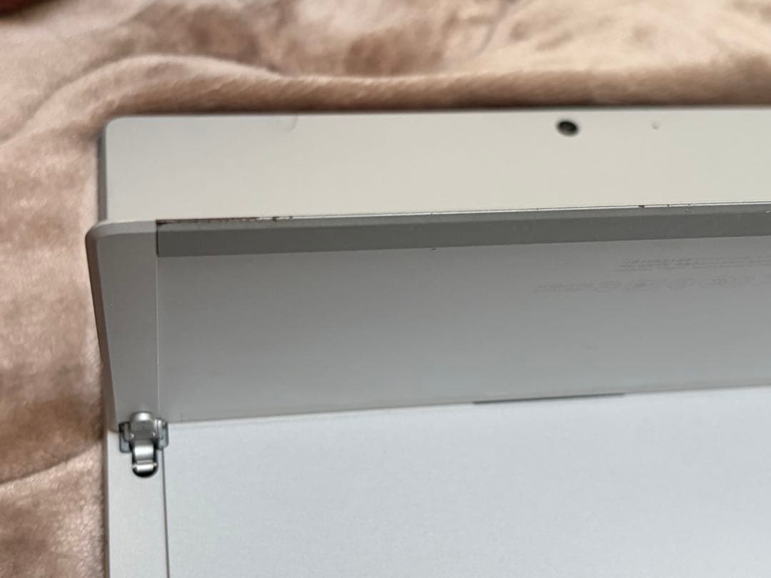 Surface pro7 128GB 本体のみ