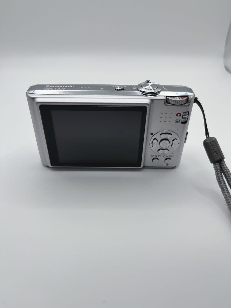 【美品】Panasonic LUMIX DMC-FX37 シルバーコンデジカメラ