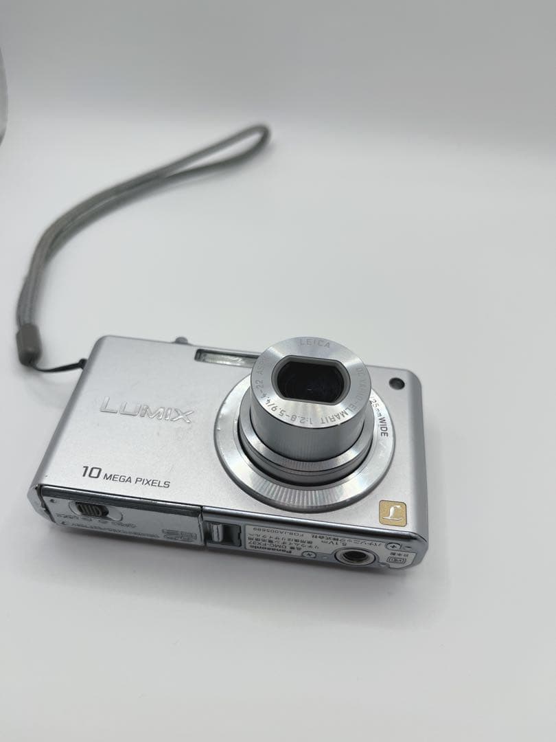 【美品】Panasonic LUMIX DMC-FX37 シルバーコンデジカメラ