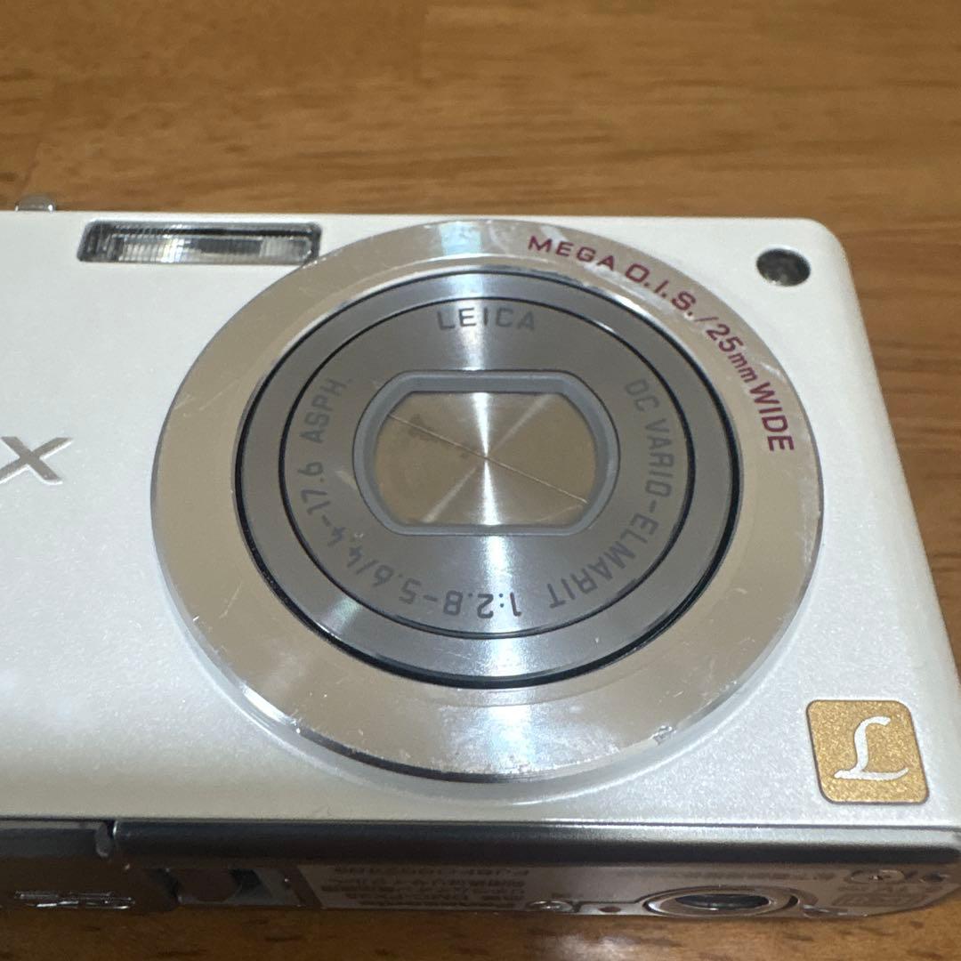 Panasonic LUMIX DMCーFX35 デジタルカメラ本体