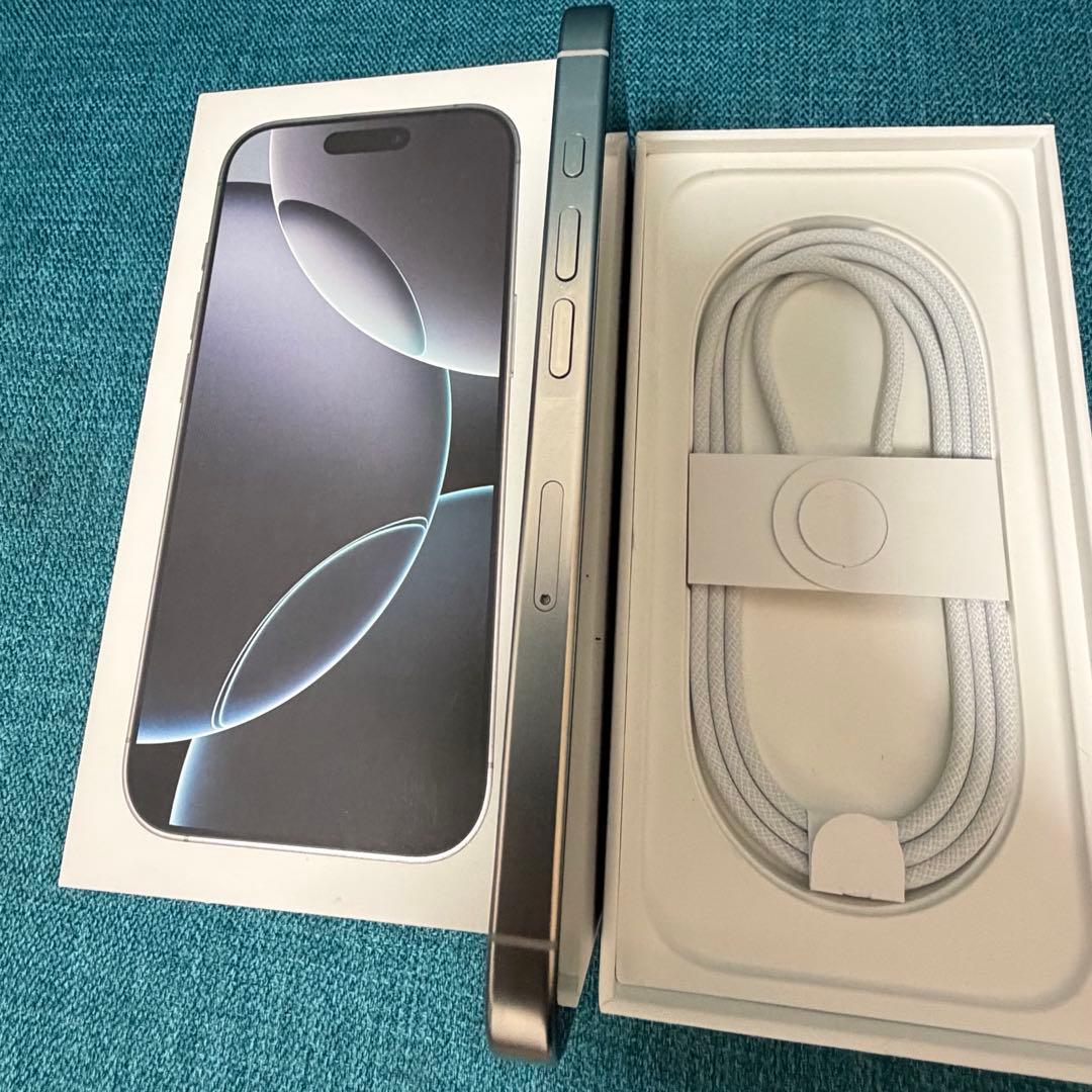 iPhone 16 Pro ホワイトチタニウム 256gb Sim free