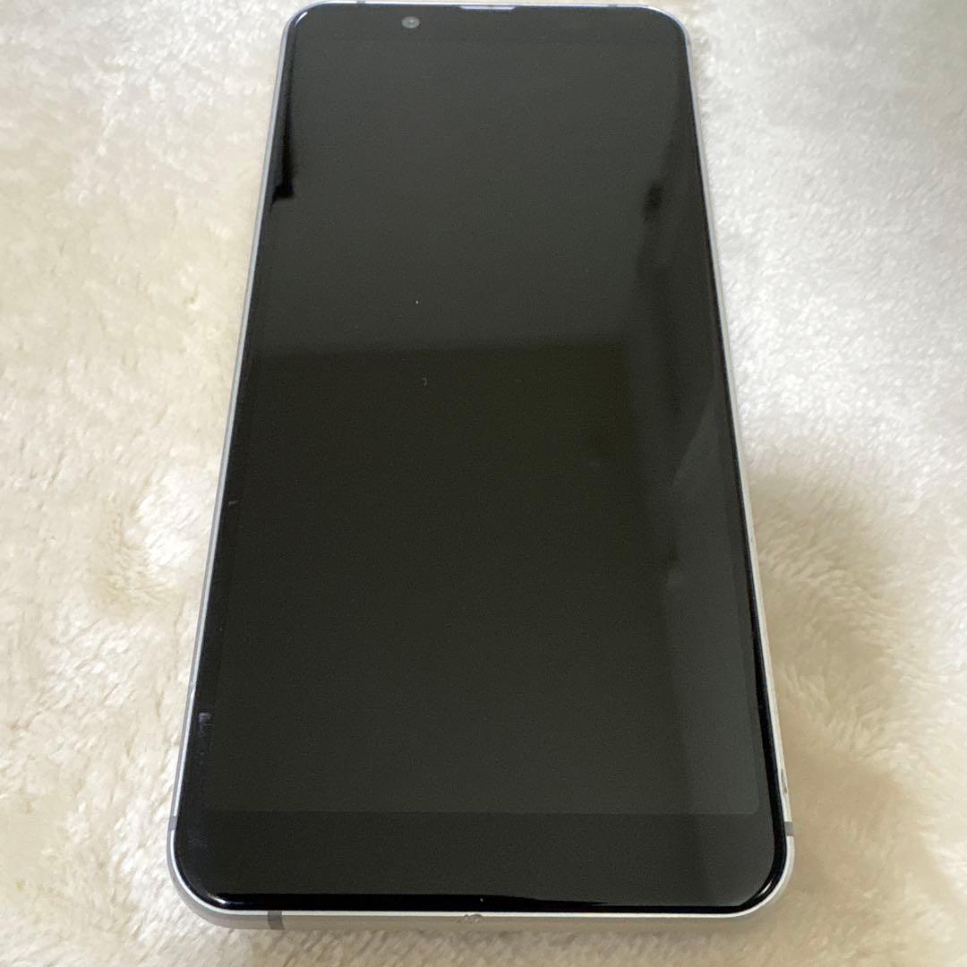 AQUOS sense3 basic 32 GB SHV-48 SiMフリー