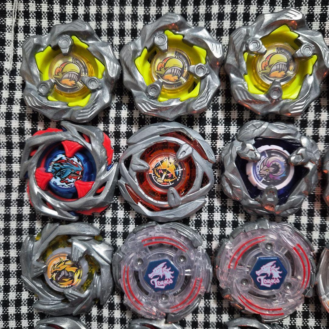 ベイブレード ブレードのみ 77個 引退品 ⚠️使用済み⚠️傷あり