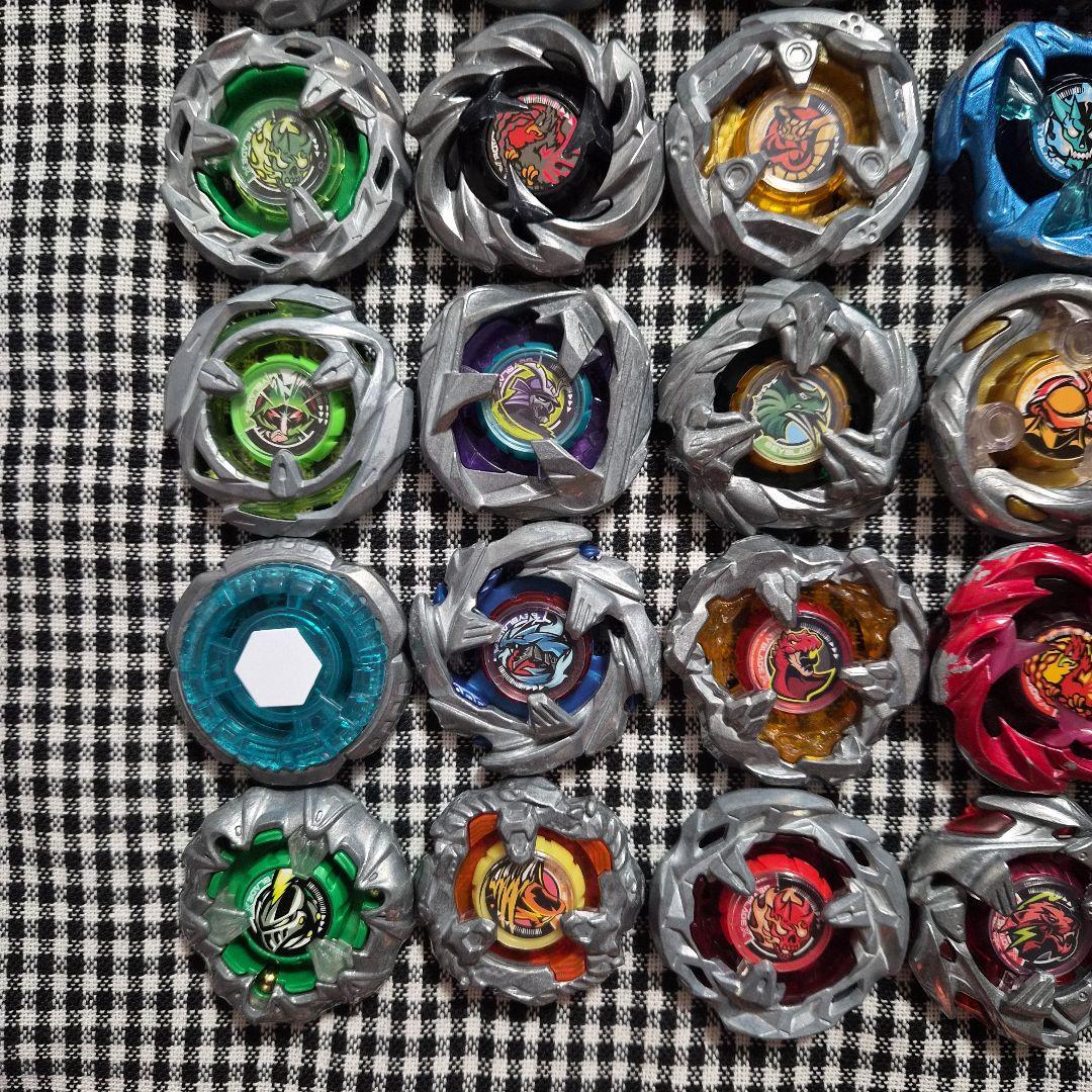 ベイブレード ブレードのみ 77個 引退品 ⚠️使用済み⚠️傷あり